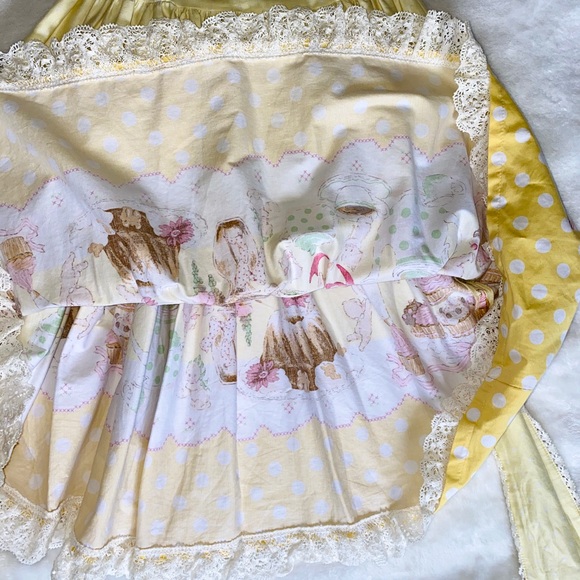 Bodyline Lolita Tea Party Dress | Yellow 🎀 - Picture 10 of 16